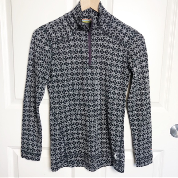 Smartwool Tops - SmartWool Snowflake Print Half Zip Pullover Med